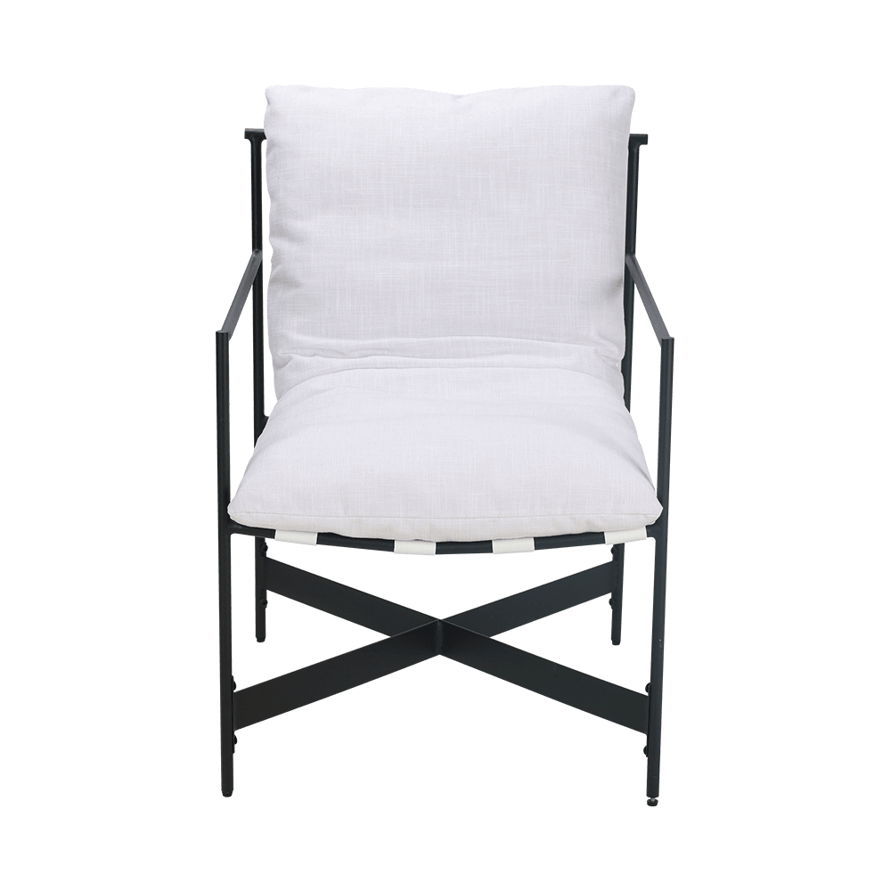 흰색 직물 고무 나무 식당 의자